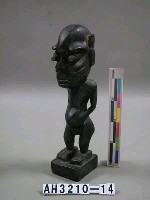 藏品(非洲大頭凸眼人像)的圖片